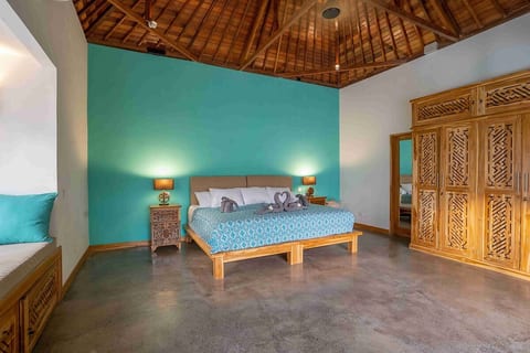 Pemuteran Villa w/Saltwater Pool & 360° Rooftop