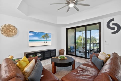 Brand New Luxury Condo | 3 King Beds | Sleeps 6 image 1