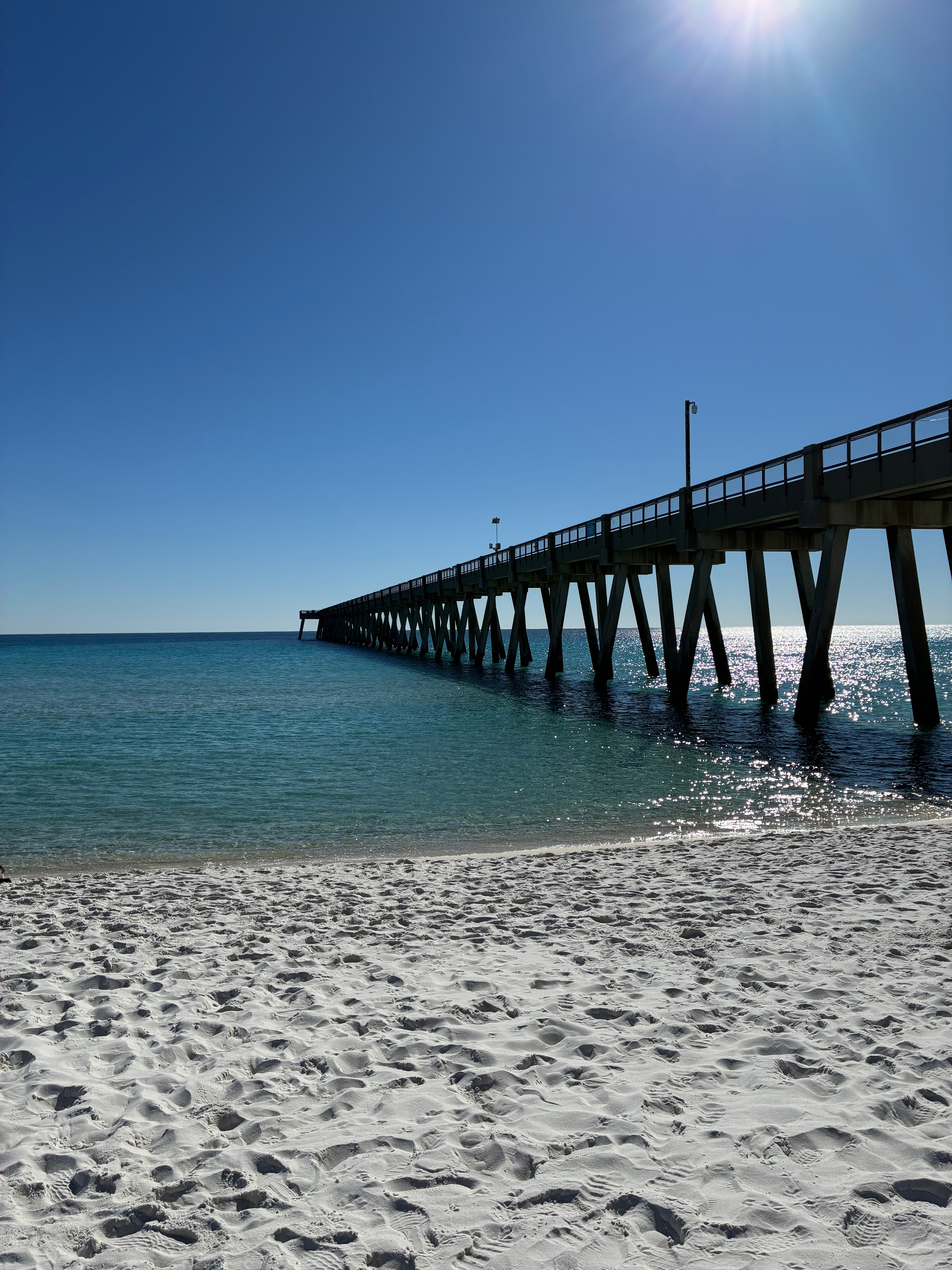 Navarre Beach Pier: Longest fishing pier in the Gulf (1,545 feet long)
