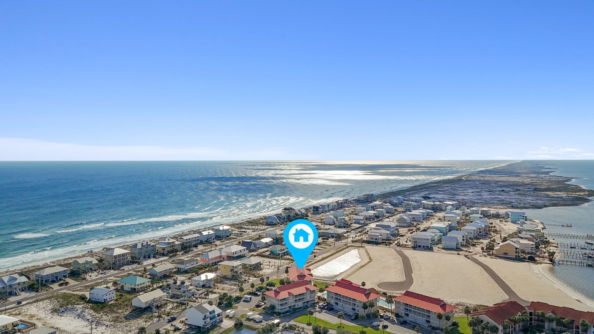 Condo on Santa Rosa Island with view of the sound and short 5-minute walk to the Gulf