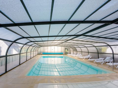 Pool Indoor