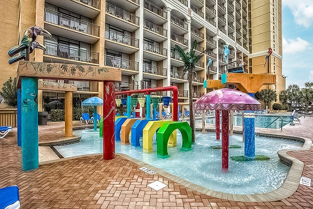 Kiddie Splash Pad. How fun is this?? Sandy Shells | 9th-Floor Oceanfront King Condo