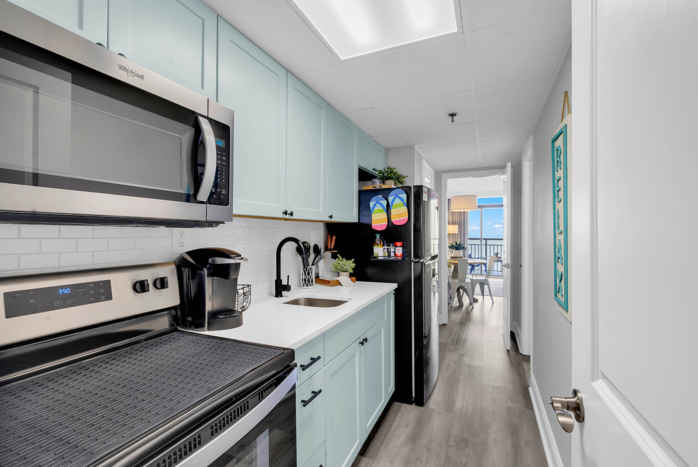 Sandy Shells | 9th-Floor Oceanfront King Condo