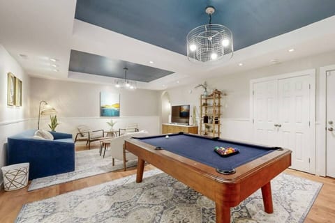 Heartwood Manor