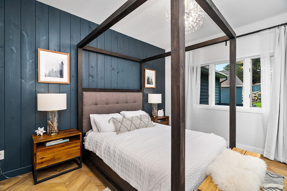 Lakefront Luxury | Giants Ridge | Pet-Friendly image 18