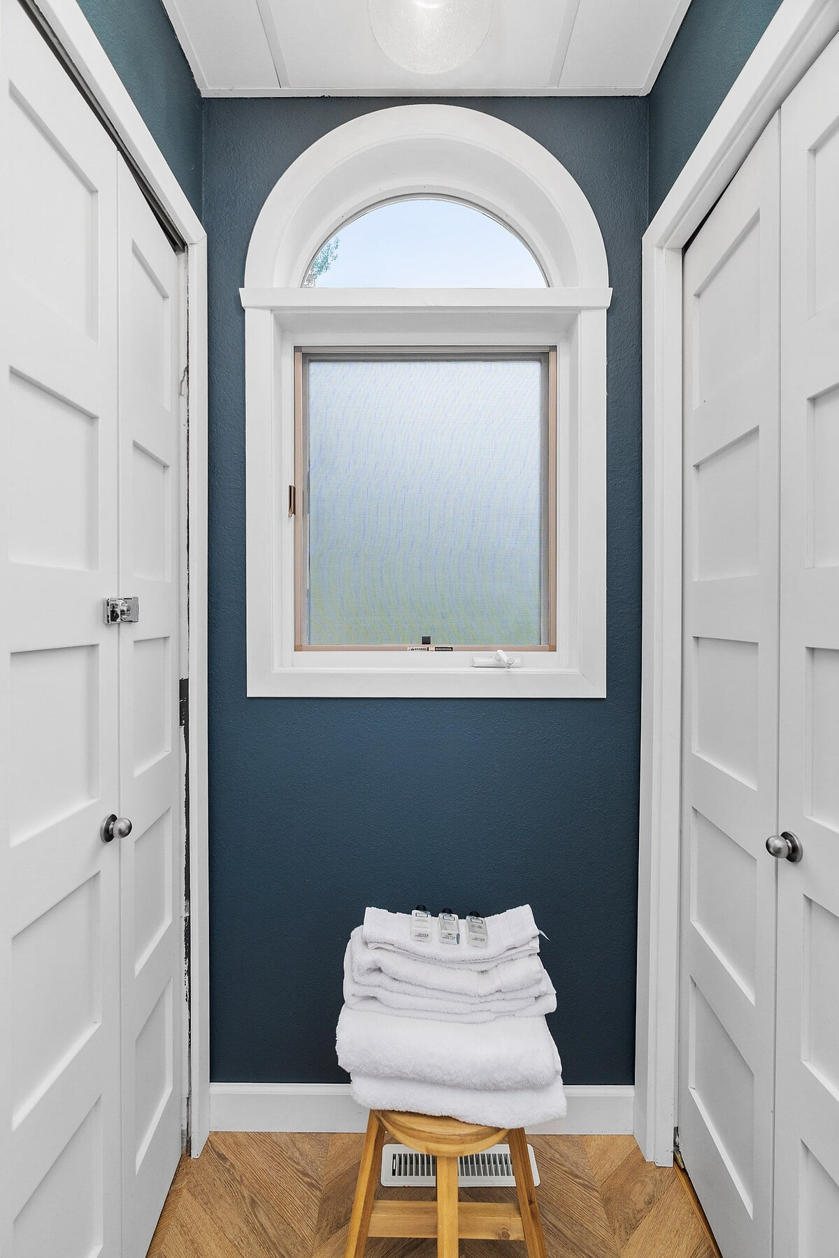 Lakefront Luxury | Giants Ridge | Pet-Friendly image 28