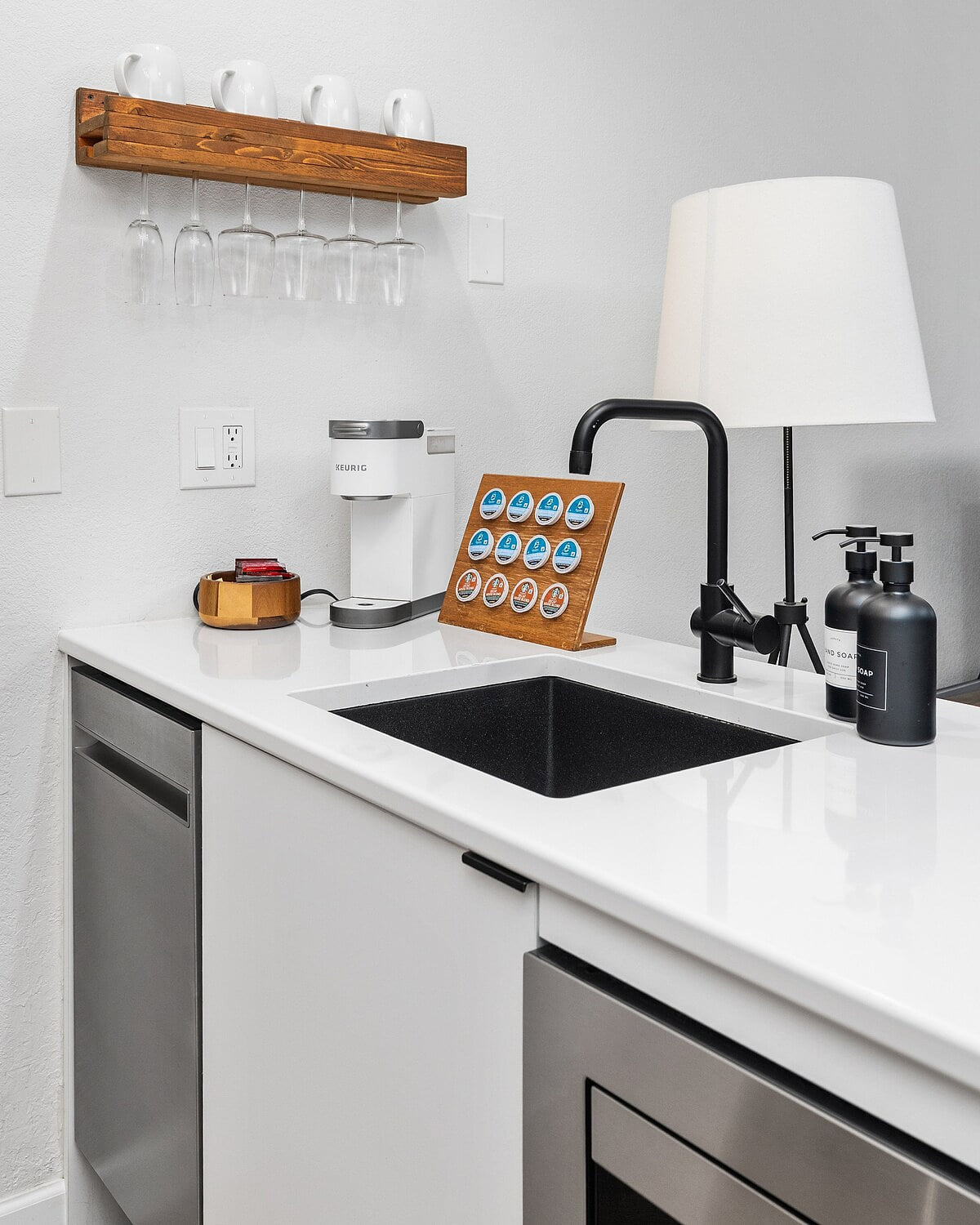 Lakefront Luxury | Giants Ridge | Pet-Friendly image 10