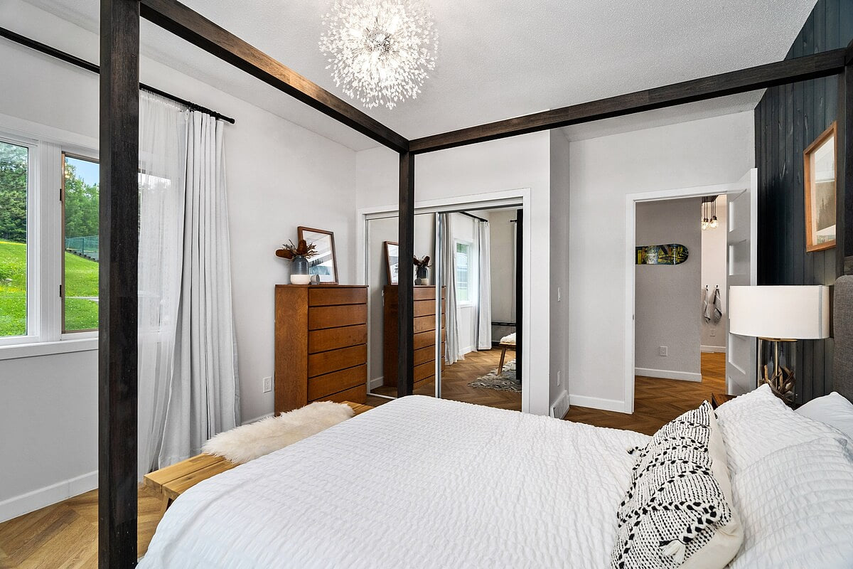 Lakefront Luxury | Giants Ridge | Pet-Friendly image 23