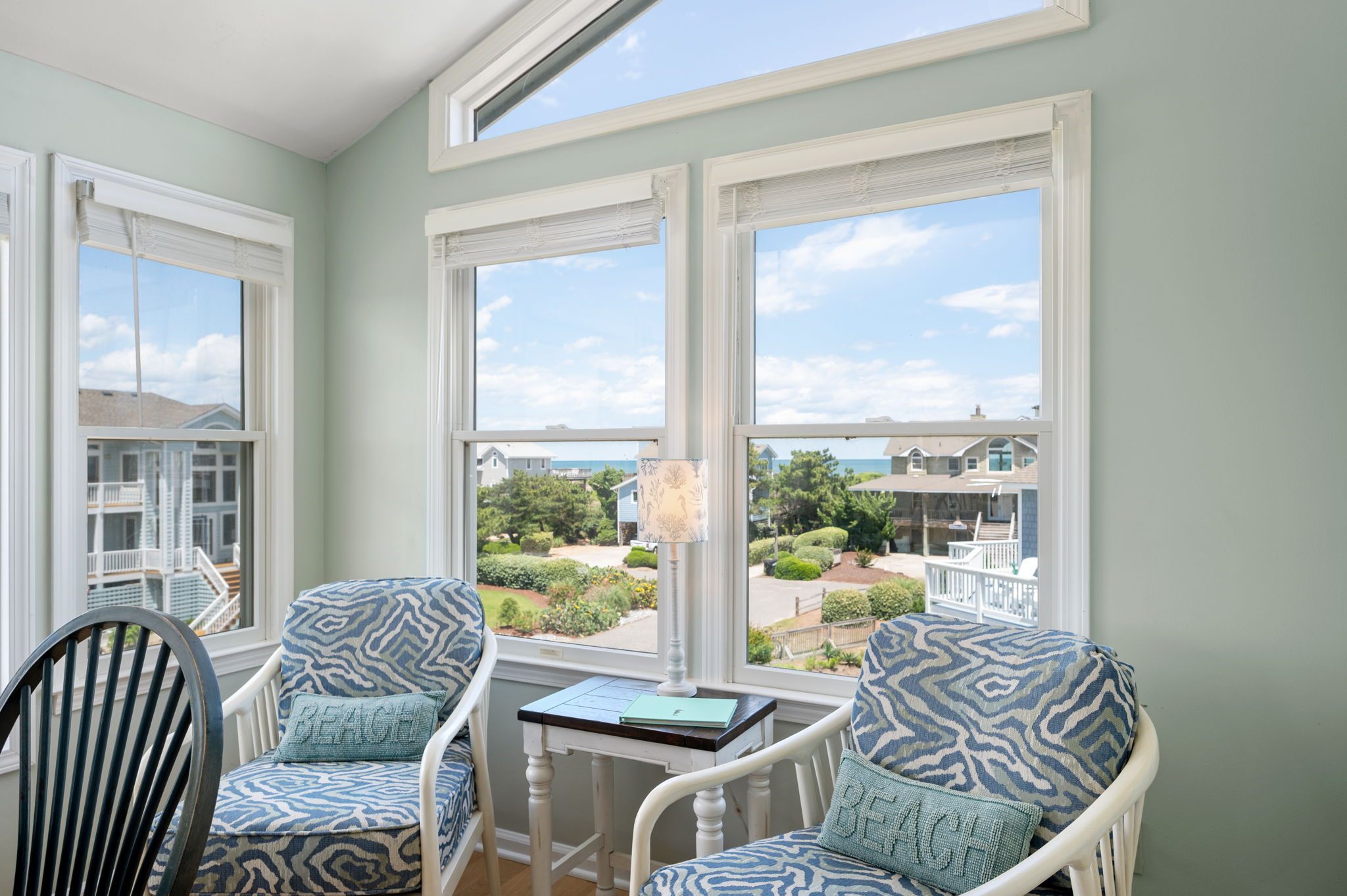 Ocean view reading nook