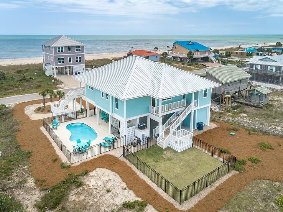 Daze Off  (Previously - Moonlight Mile) - Saint George Island