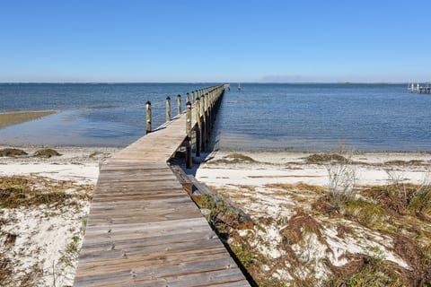 Dock Holiday