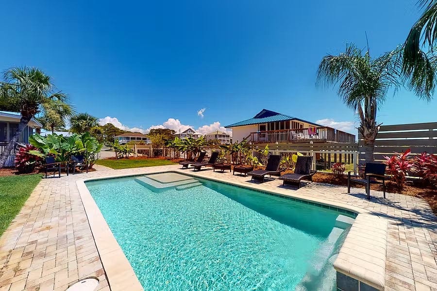 The Palms (Dog-friendly with a private pool and fenced yard) - Saint George Island