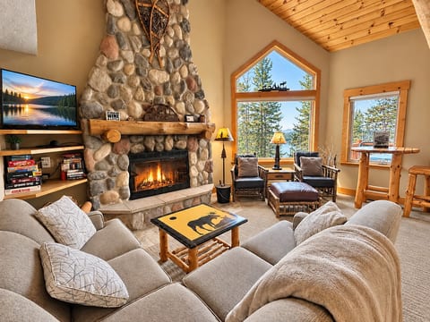 Living room 2