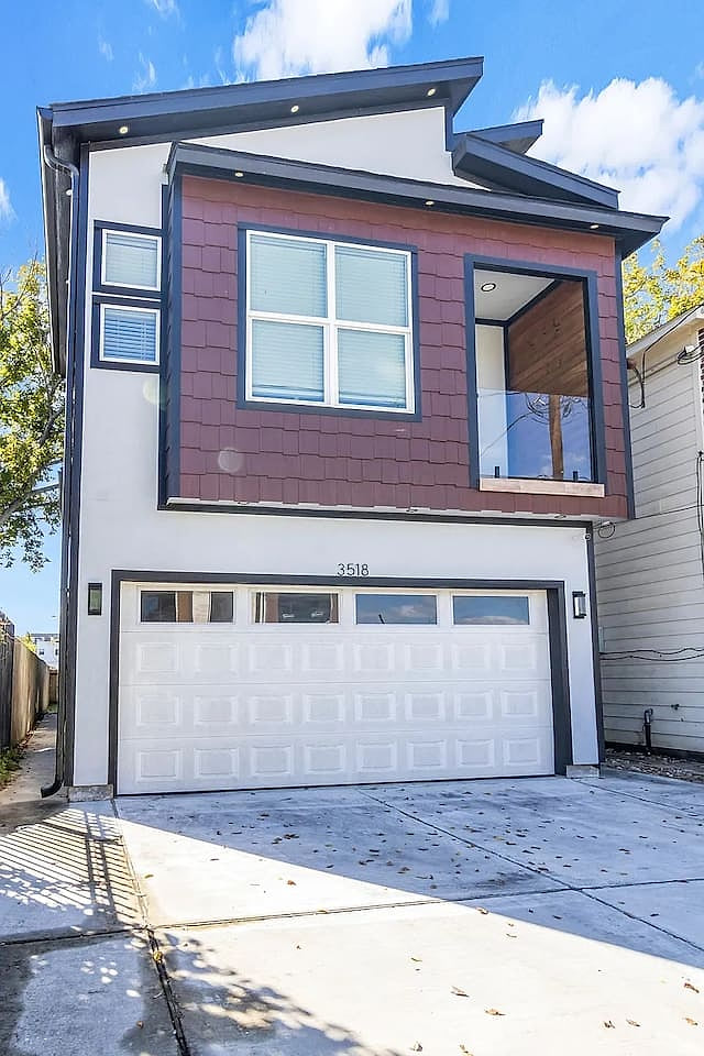 4BR En-Suite Townhome | Near UH + Downtown