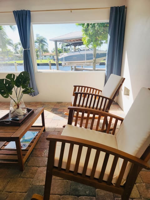 Waterfront Home! Fort Myers /Cape Coral! image 4