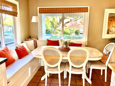 Eating area with bench seat