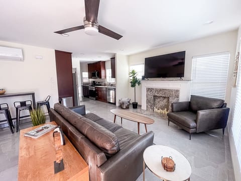 Central Charm in Hillcrest near Scripps Mercy