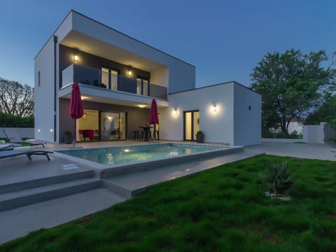 Villa Ema with private pool