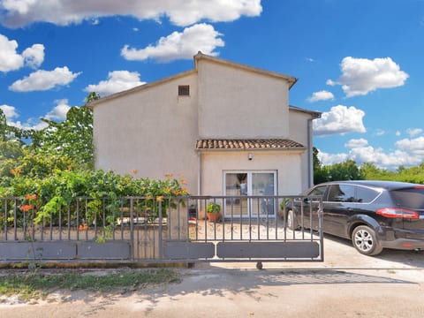 Apartment 1745