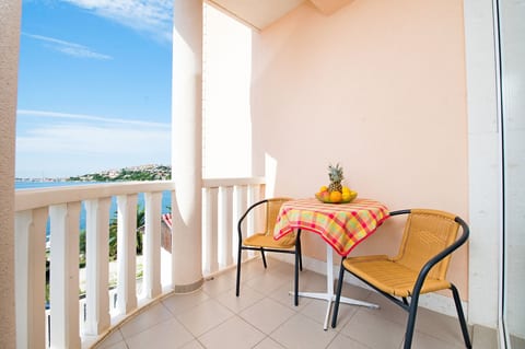 Apartments Ksenija - Unit 48590-61