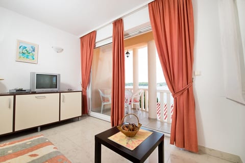 Apartments Ksenija - Unit 48591-61