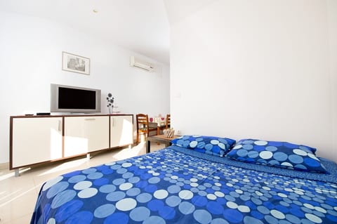 Apartments Ksenija - Unit 48592-61