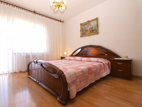 Apartment 1704