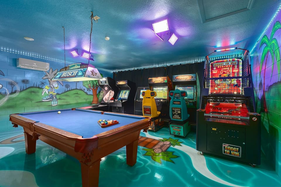 Free arcade!