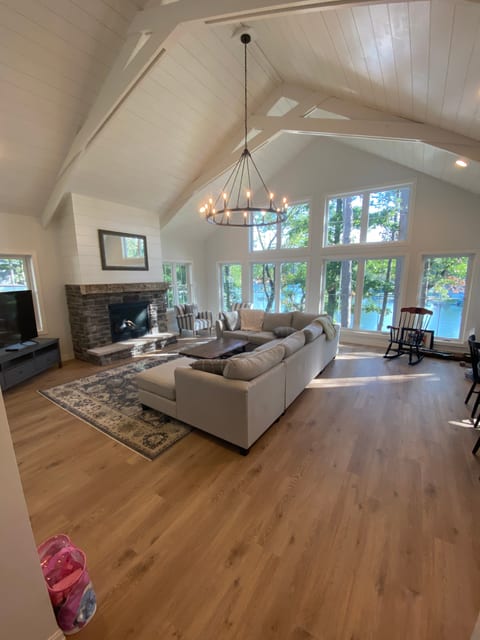 Silver Lake New Vacation Home