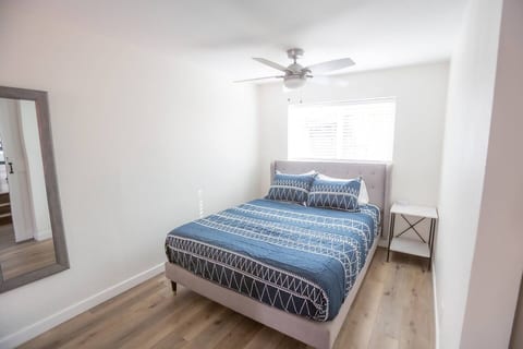 6-Sleeper Coastal Retreat