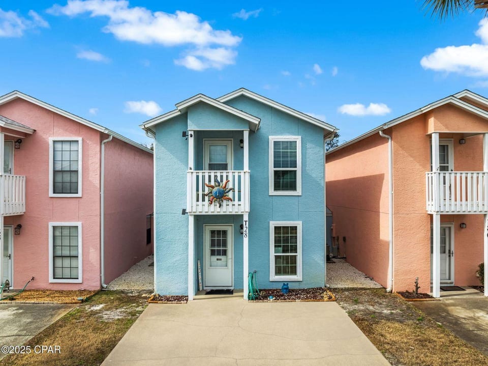 Beautiful Gulf-Coast Townhouse Walk to the Beach - Panama City Beach
