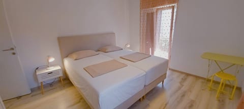 Apartments Fran - Unit 151445-15