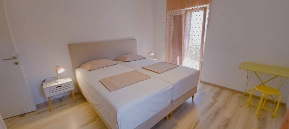 Apartments Fran - Unit 151445-15