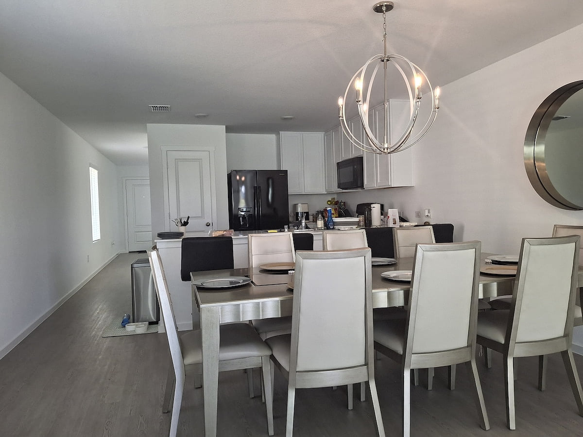 Brand New Modern Home Fully Furnished 4BR 2Bath image 3 Brand New Modern Home Fully Furnished 4BR 2Bath