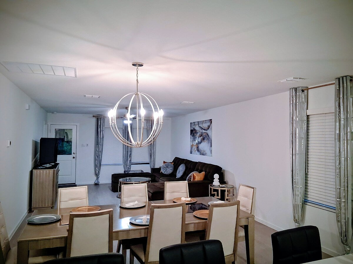 Brand New Modern Home Fully Furnished 4BR 2Bath image 16