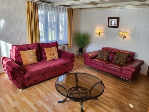 Chalet Lilo Big view