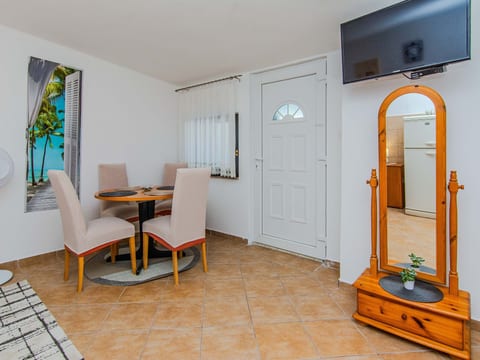 Apartment Ladika 2