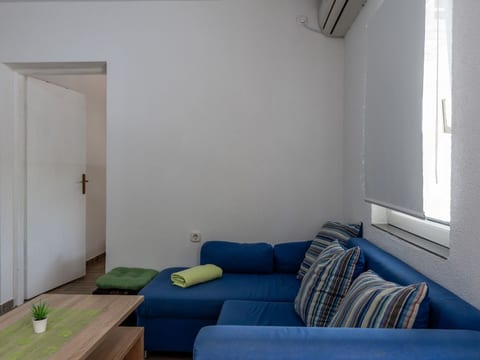 Apartment Tusla 1