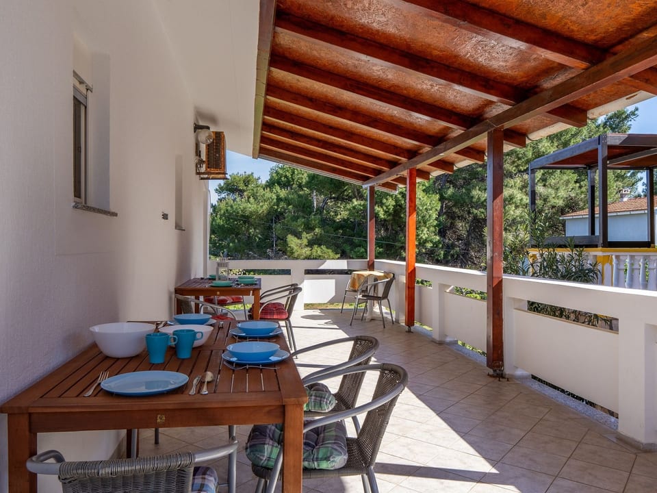 Apartment TT 1 - Vir