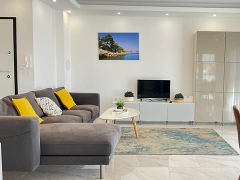 Apartment Buby