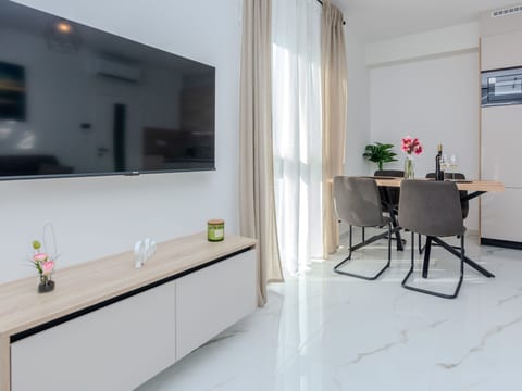 Apartment Fil Cosic 1