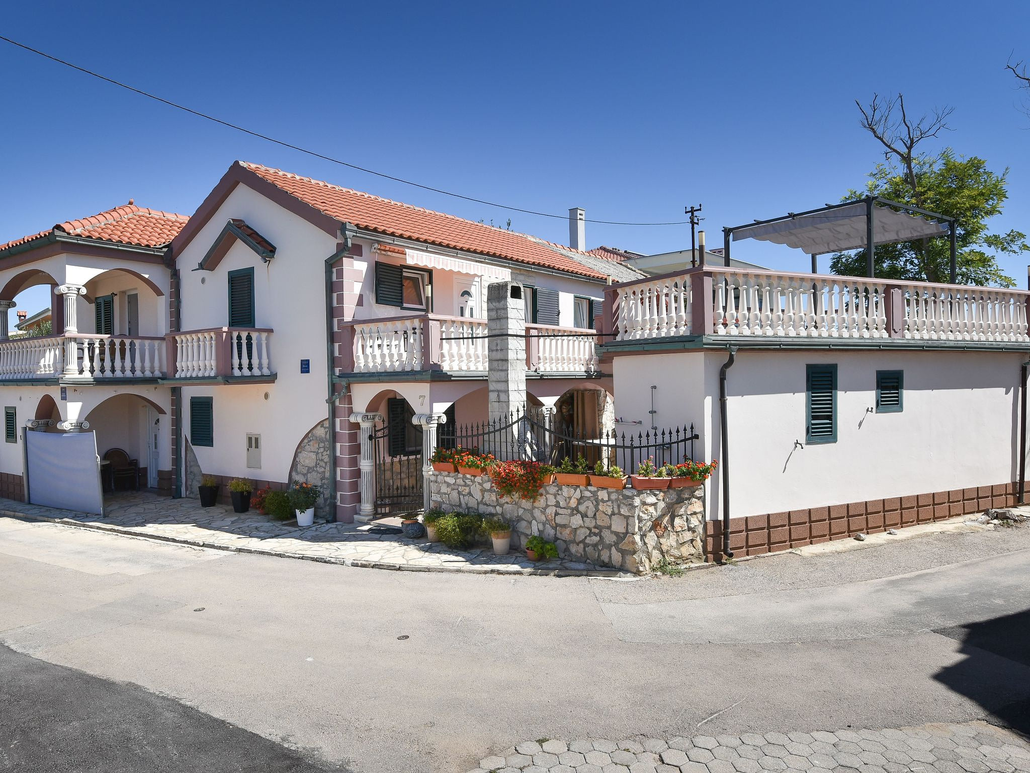Apartment Ledinko 1