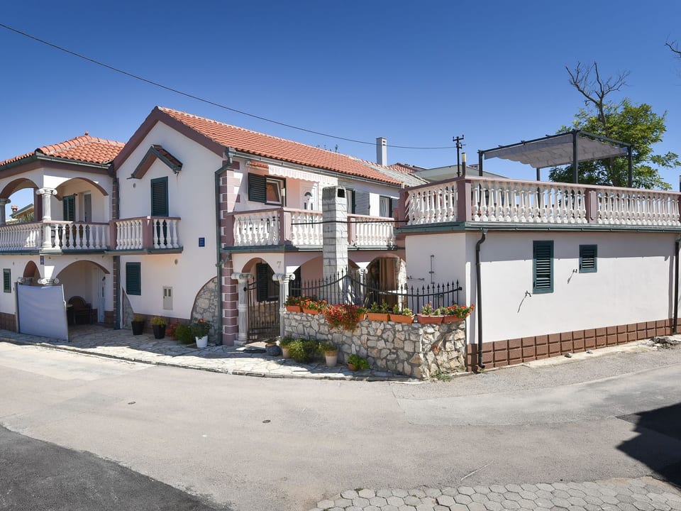 Apartment Ledinko 1 - Privlaka, Zadar County