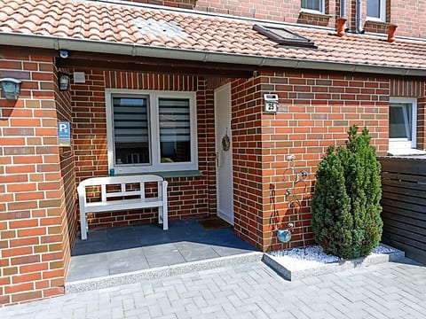"Heide" mit Garten und Terrasse