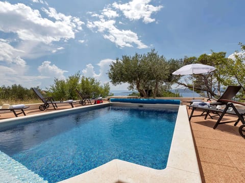 Villa Berulia in Brela - Meerblick
