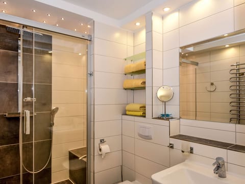 Seeschloss Binz Apartment 26, 2 Minuten zum Strand
