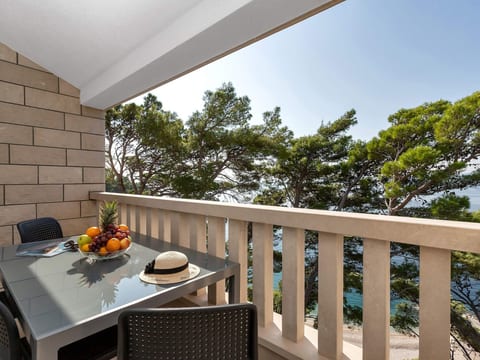Pine Canopy Family Studio mit Meerblick A2