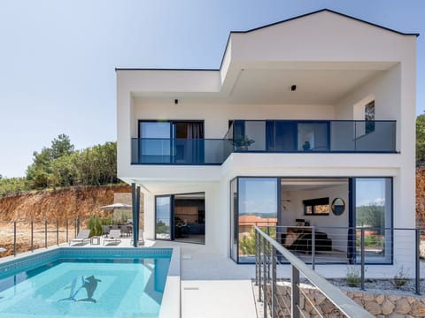 "Verbenico Hills"