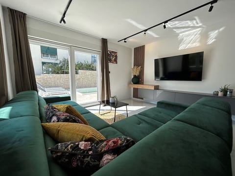Villa Velvet