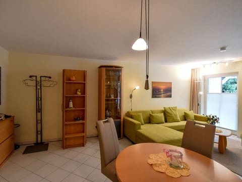 Seeschloss Binz Apartment 9, 2 Minuten zum Strand